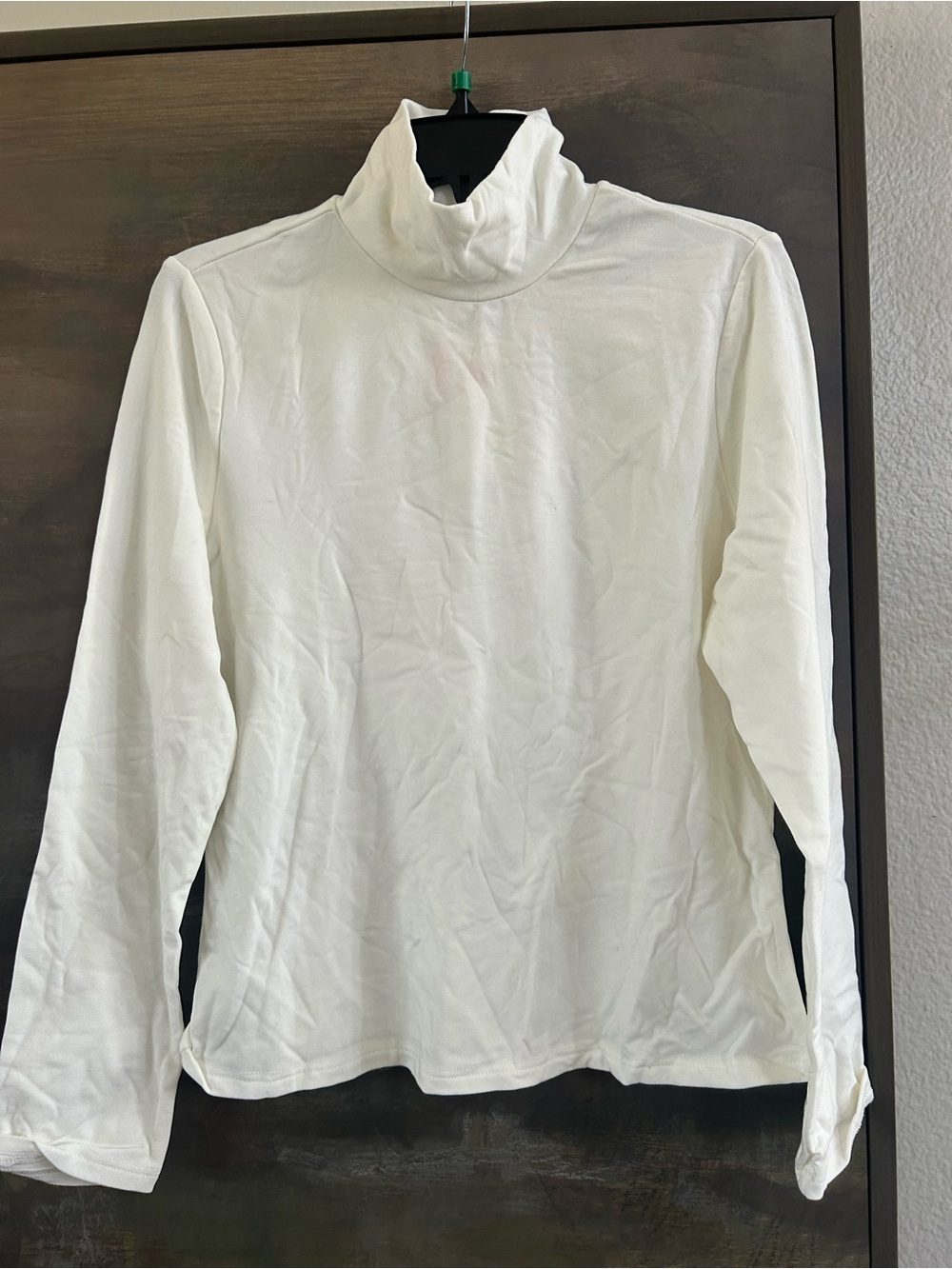 NWT Cider Classic White Turtleneck Long Sleeve Top